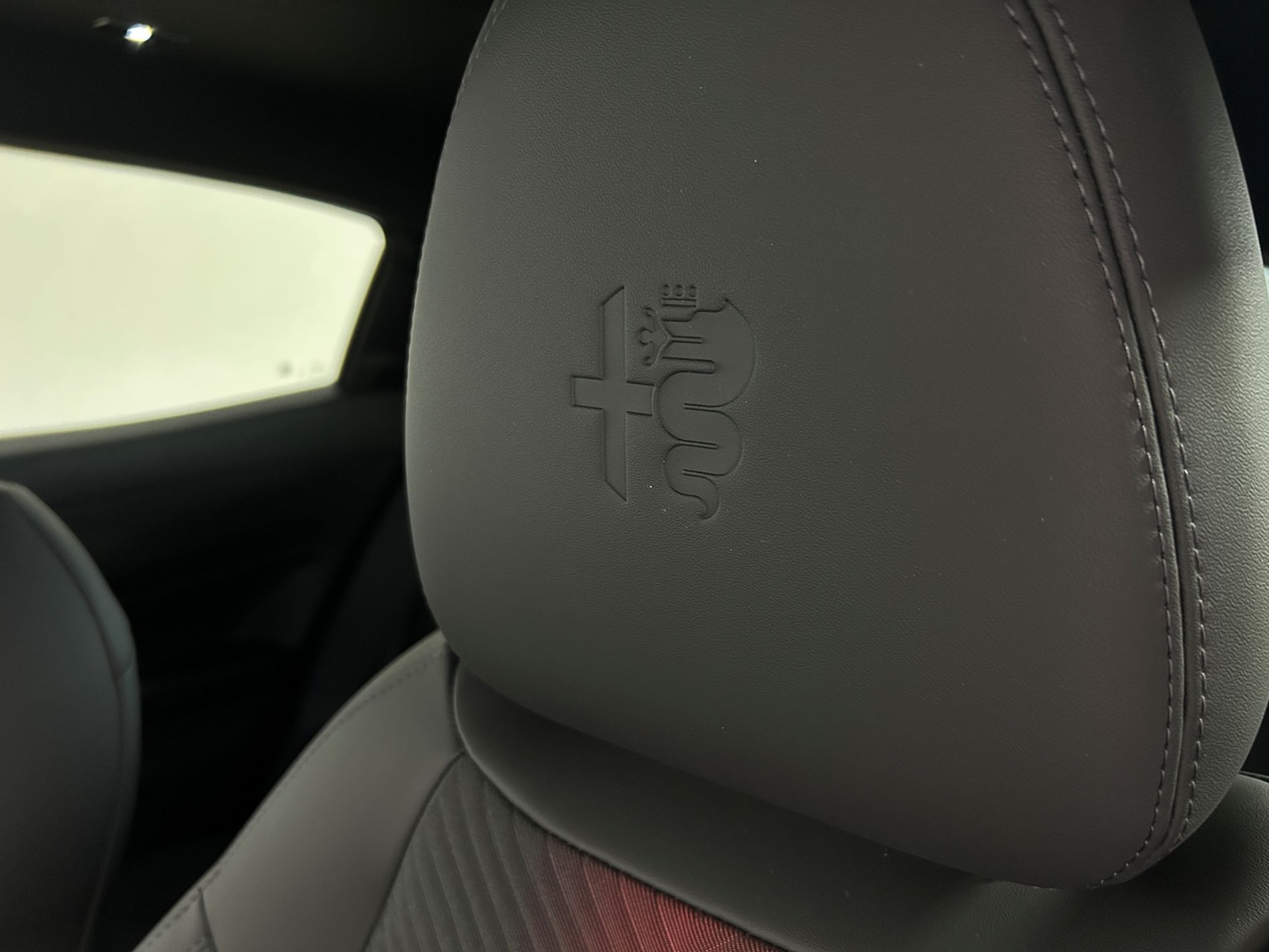 Junior 1.2 ibrida Speciale - Autoviemme